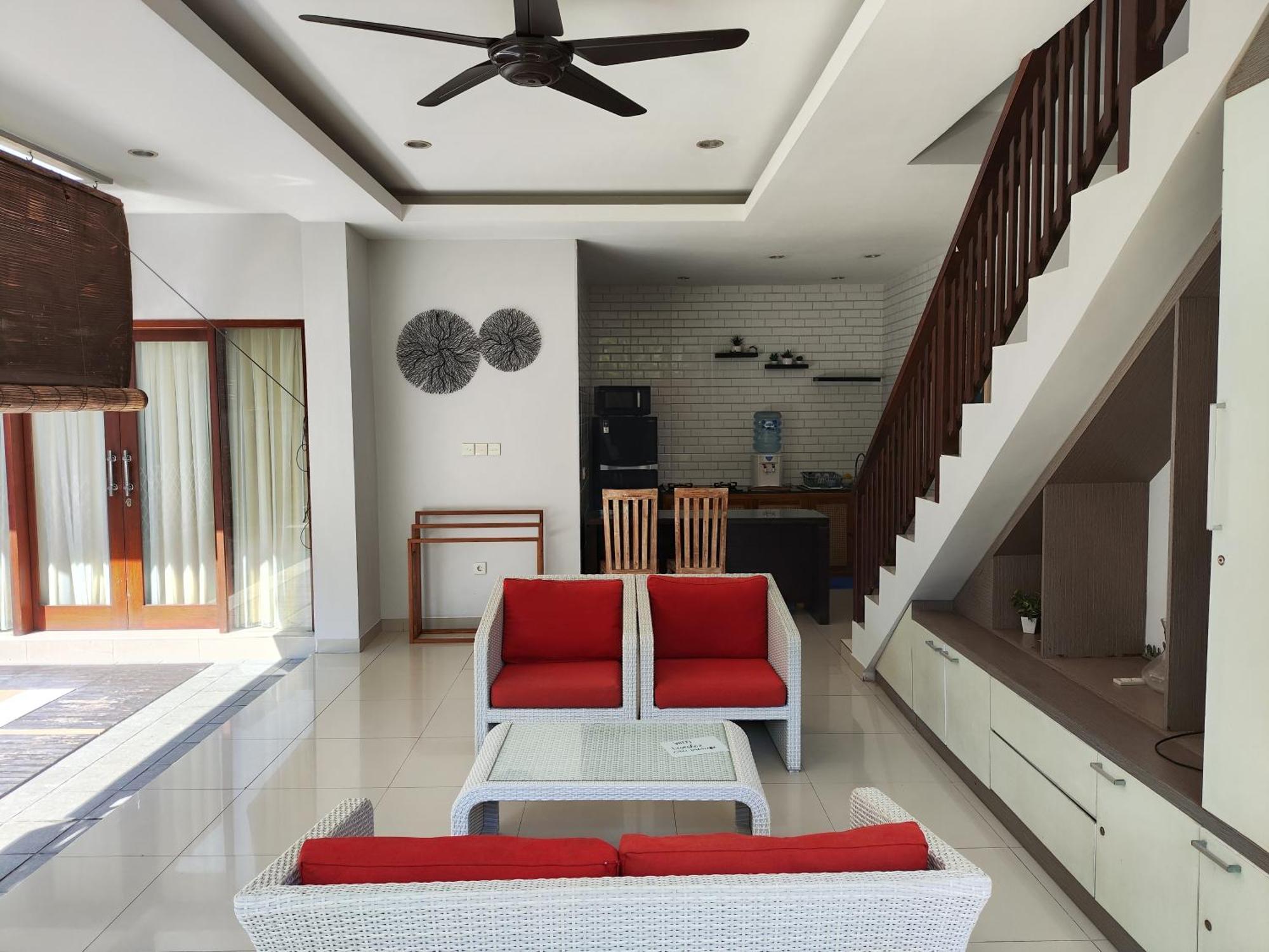 Villa Lovecho Canggu Εξωτερικό φωτογραφία