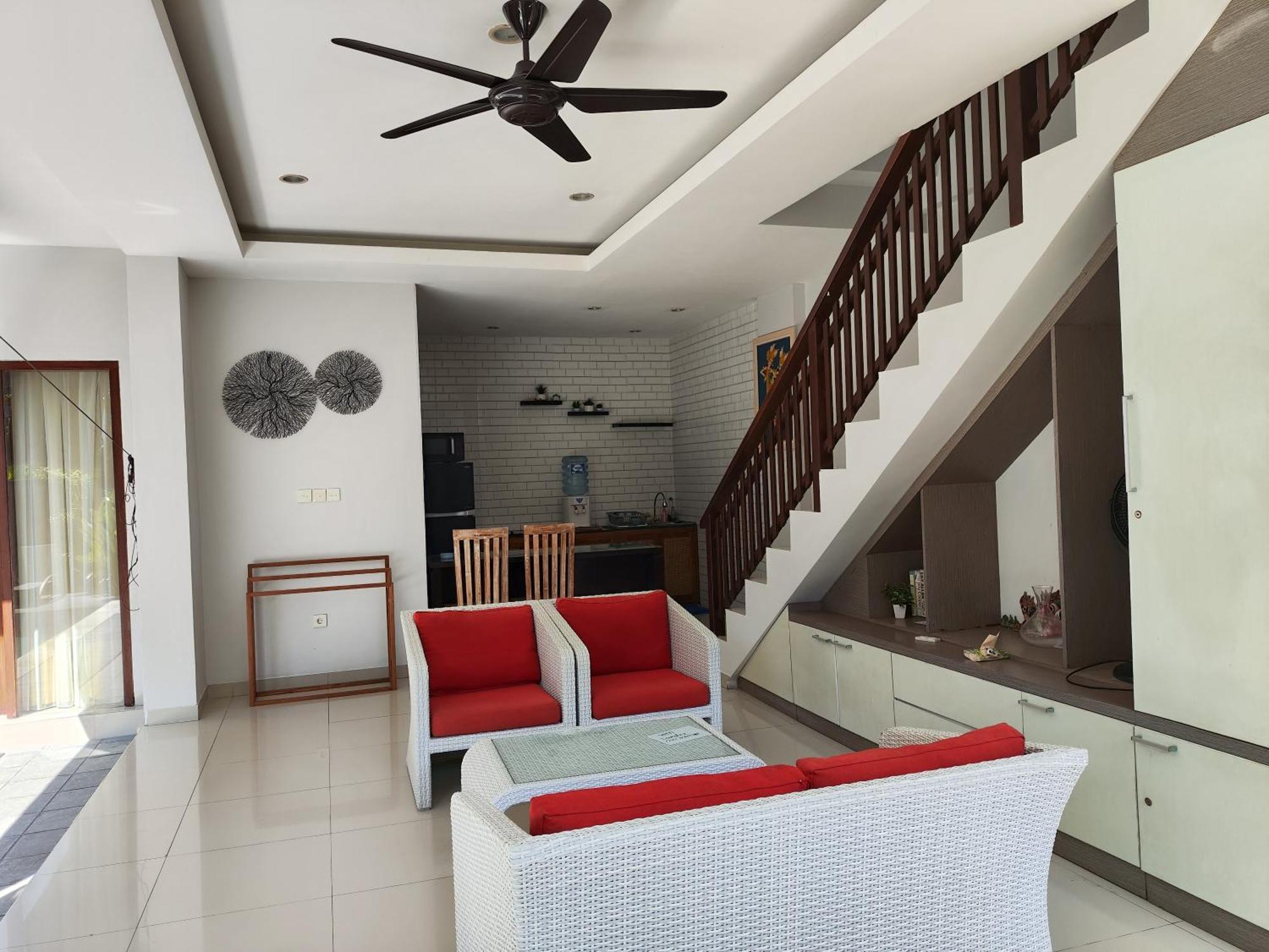 Villa Lovecho Canggu Εξωτερικό φωτογραφία