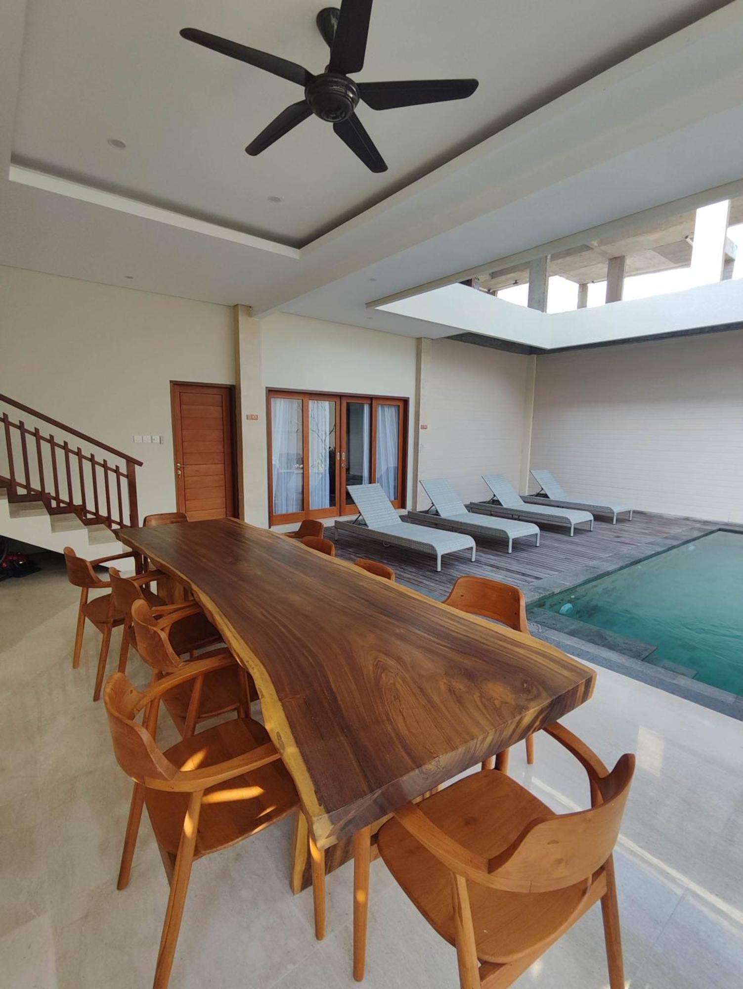 Villa Lovecho Canggu Εξωτερικό φωτογραφία