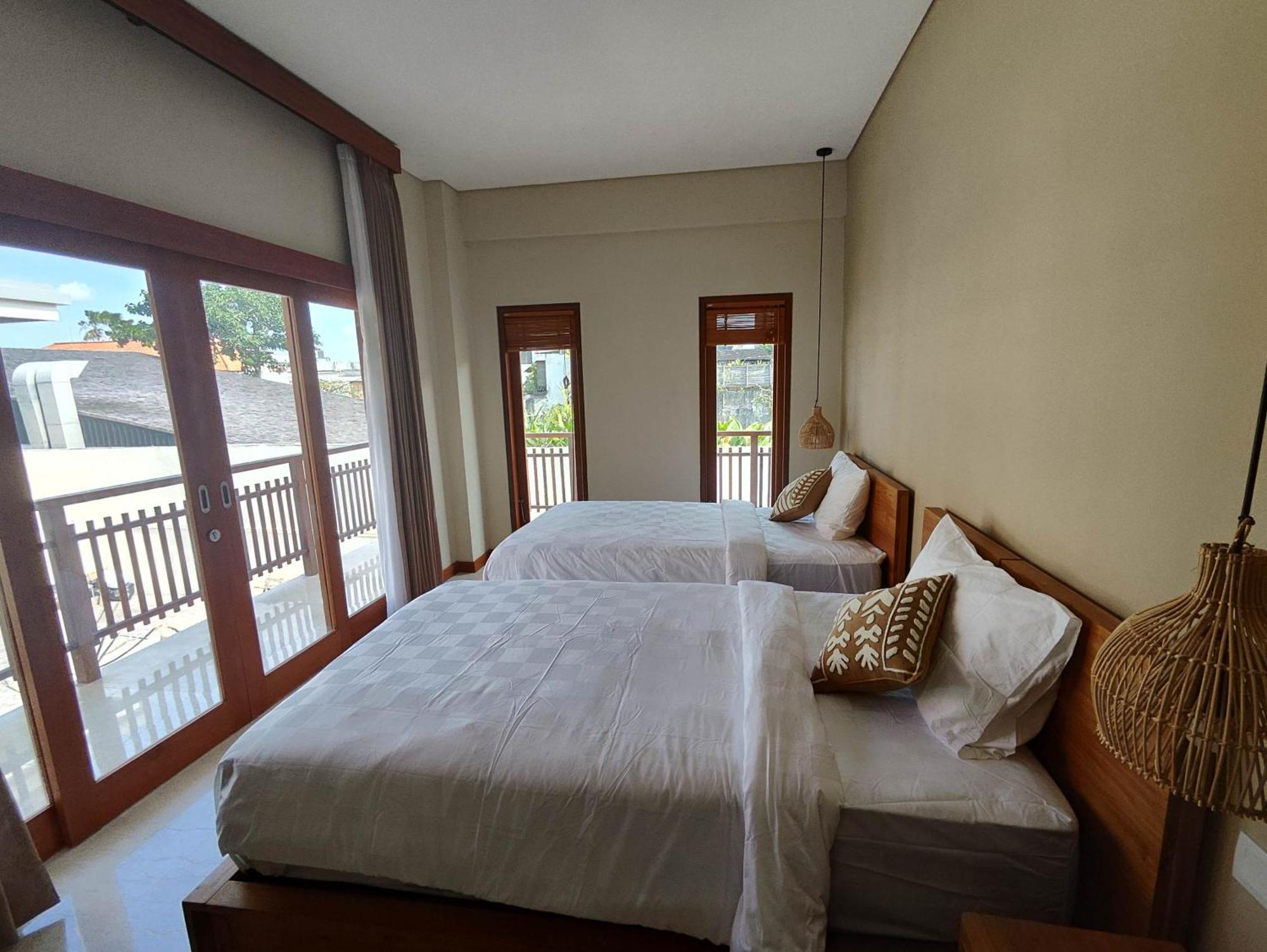 Villa Lovecho Canggu Εξωτερικό φωτογραφία