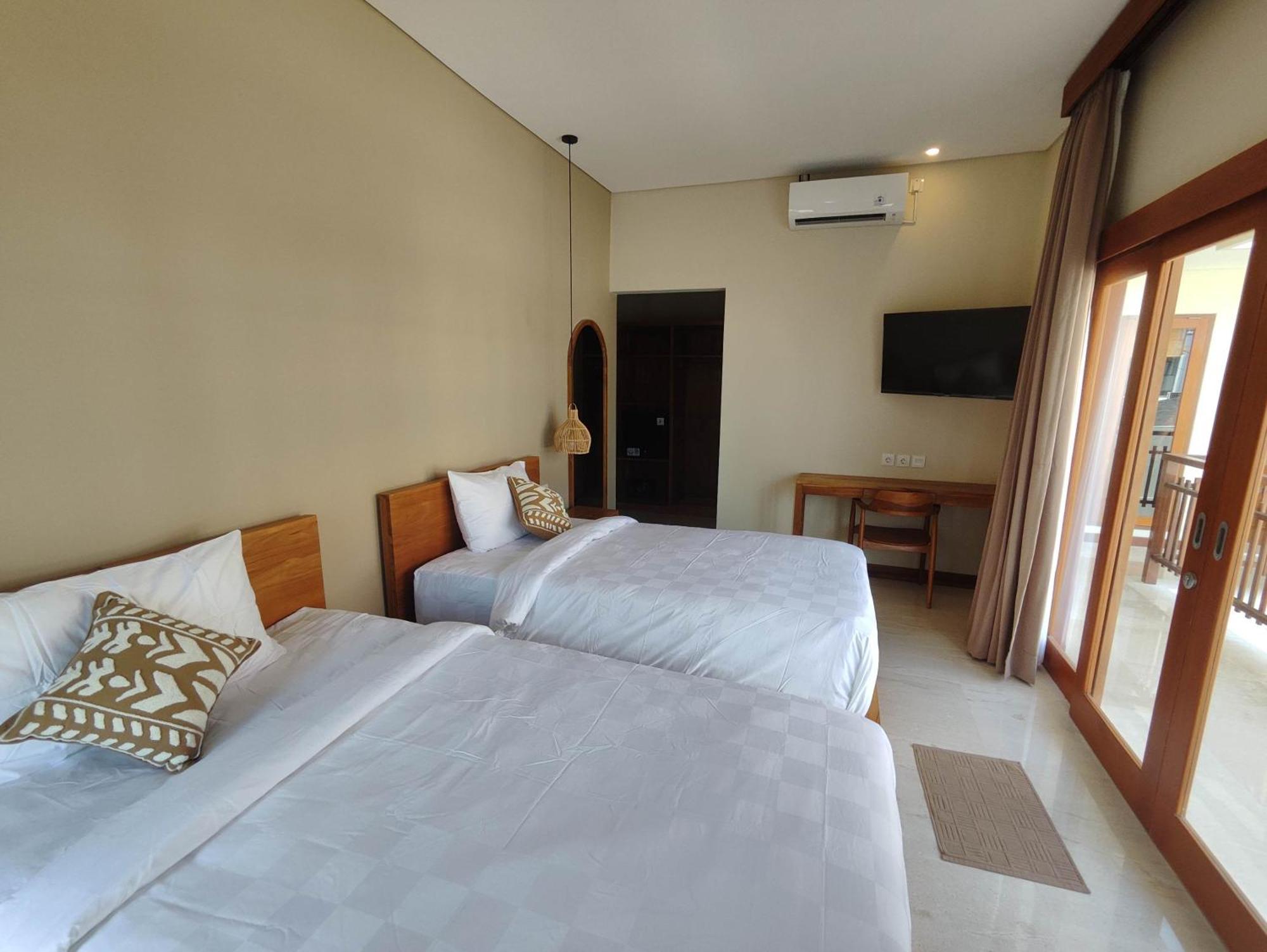 Villa Lovecho Canggu Εξωτερικό φωτογραφία