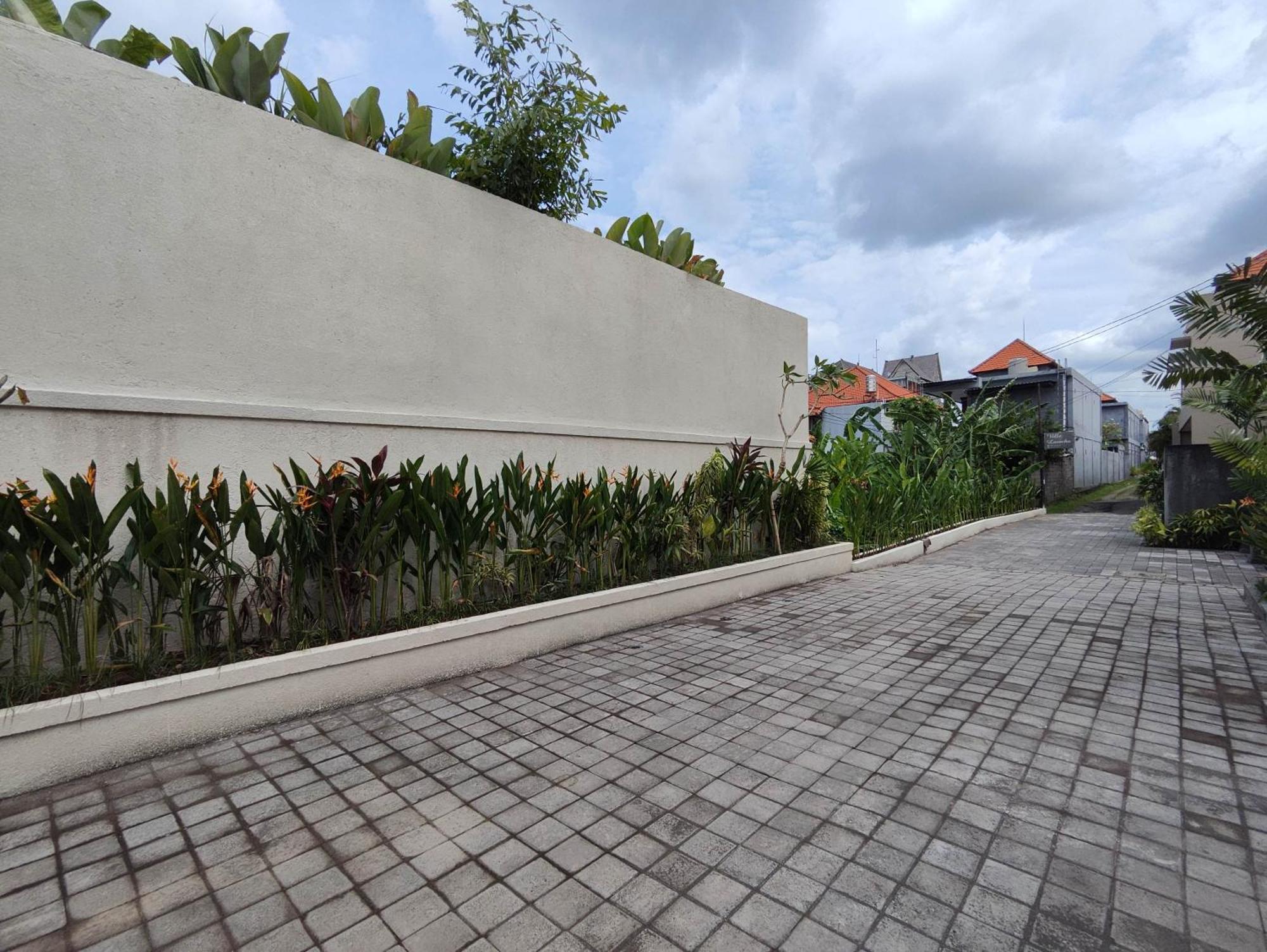 Villa Lovecho Canggu Εξωτερικό φωτογραφία