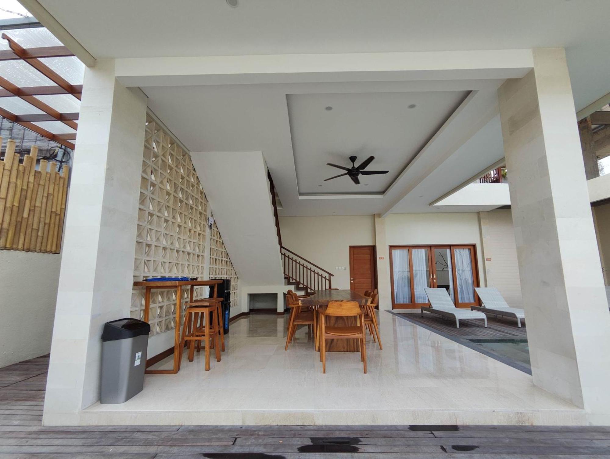 Villa Lovecho Canggu Εξωτερικό φωτογραφία