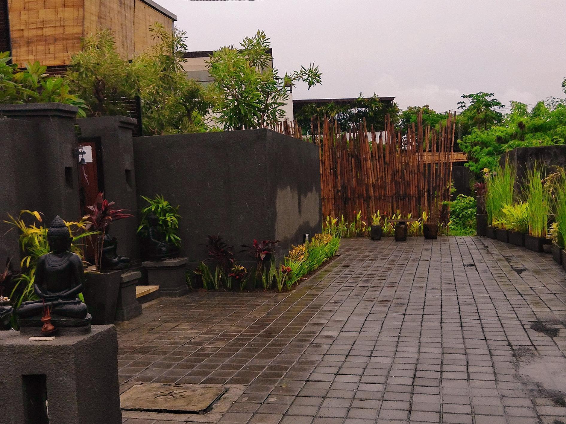 Villa Lovecho Canggu Εξωτερικό φωτογραφία
